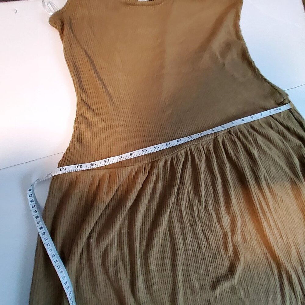 Universal Thread Ribbed Midi Tank Dress Sustainable Tan/Olive Medium - Picture 4 of 12